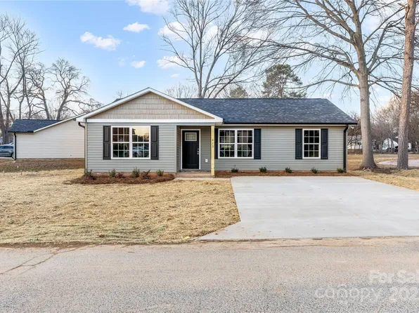 413 Peach St, Kannapolis, NC 28083