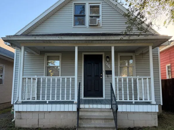 231 Elm St, Rossford, OH 43460