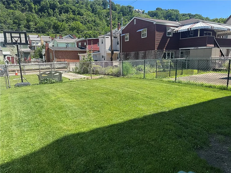 1732 Middle St — Photo 12