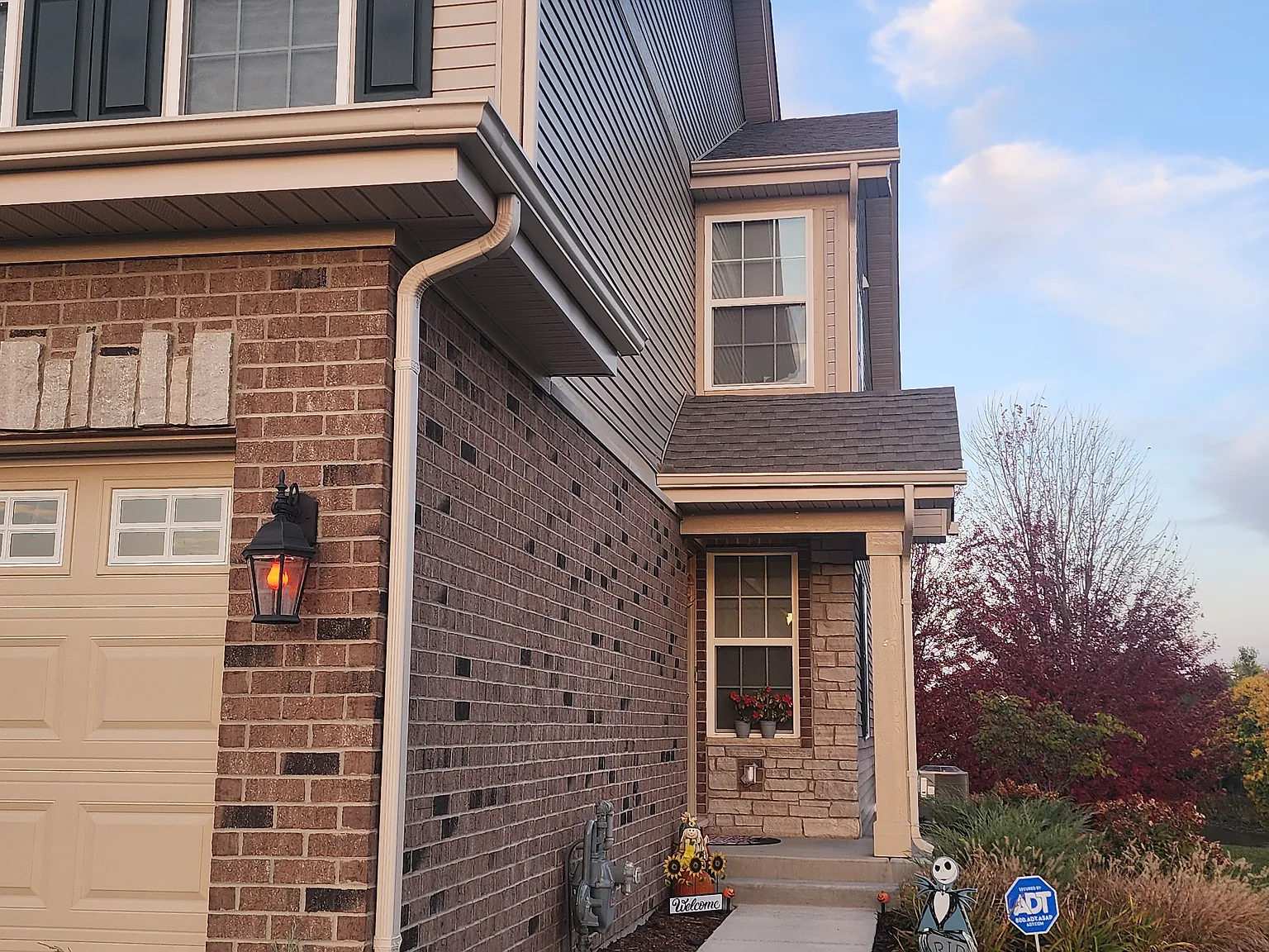 3 bed, 1750 sqft, $3,500 — Photo 3