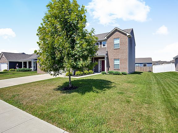 2nd image of 8099 Ambrosia Ln