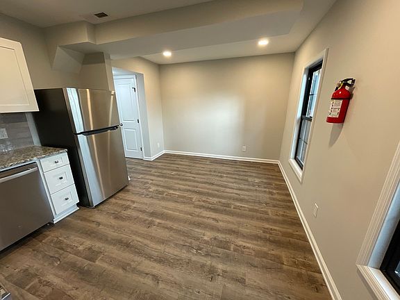 3rd image of 56 Easton Ave #2