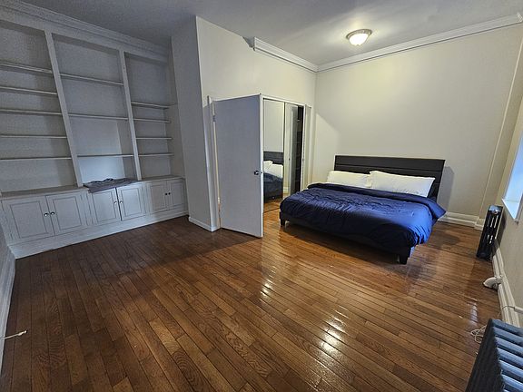 4th image of 355 E 87th St APT 6