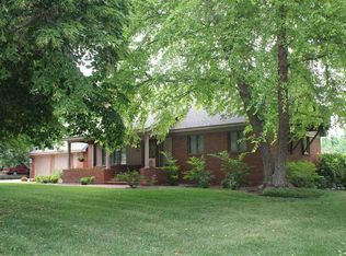 24 Park View Rd, Hesston, KS 67062