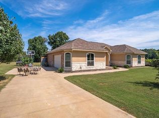 205 Vz County Road 4807, Ben Wheeler, TX 75754