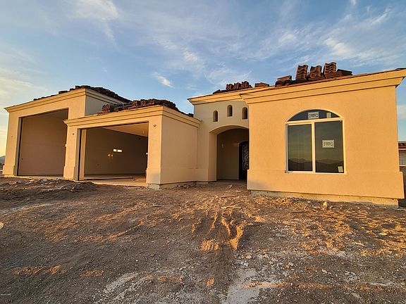 2nd image of 1707 E Sandra Dr