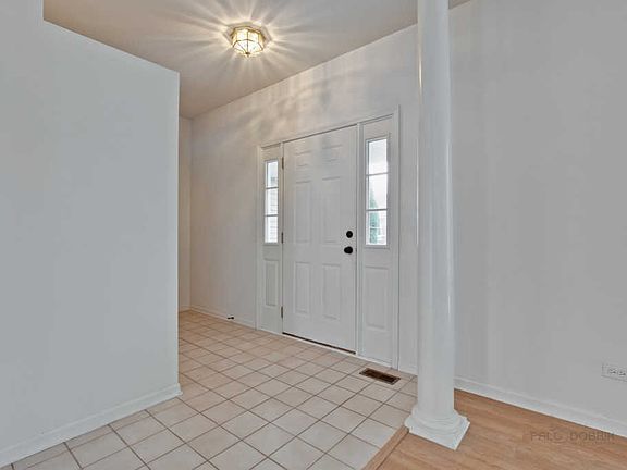 3rd image of 2020 Burr Oak Ct