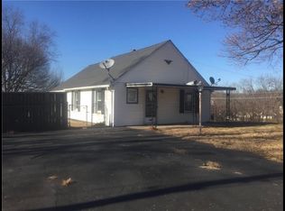 4000 Denton Rd, Kansas City, MO 64133