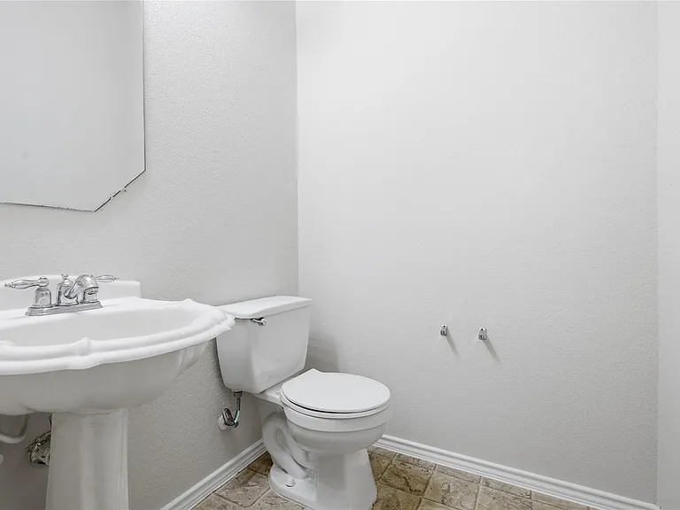 3774 Castle Rock Dr — Photo 9