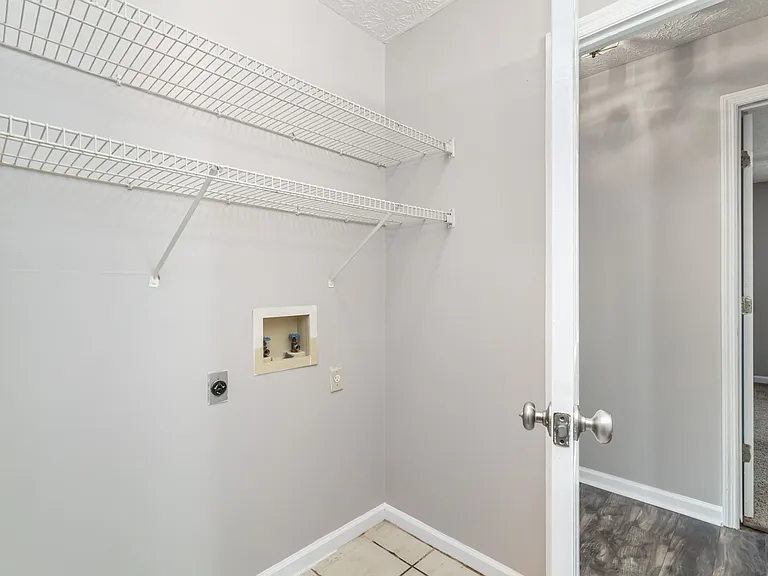 2603 Louise Ave — Photo 18