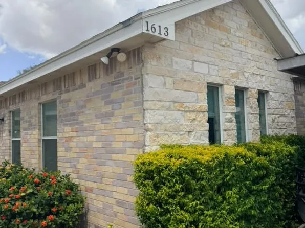 1613 W Broome St #3, Edinburg, TX 78541