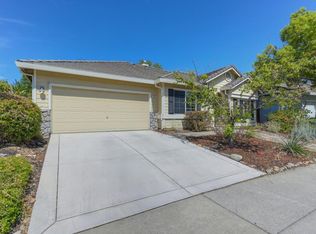 109 Cobble Ridge Dr, Folsom, CA 95630