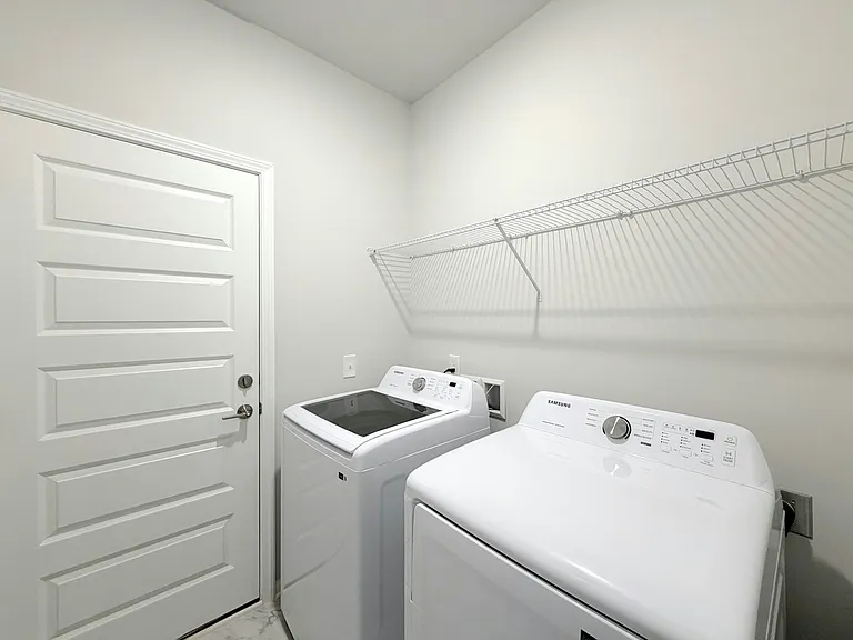 137 Clift Creek Dr — Photo 39