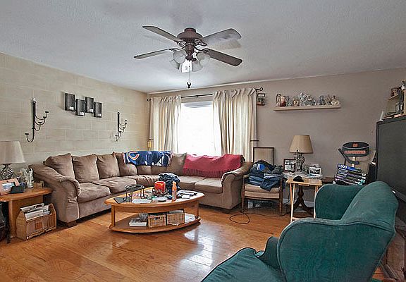 5th image of 5223 Arlington Dr W