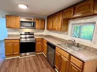 16 Blandford Hill Rd, Huntington, MA 01050