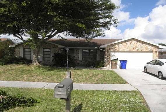 2nd image of 2843 SW 13th Dr
