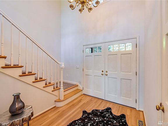 5th image of 3316 76th Ave NE