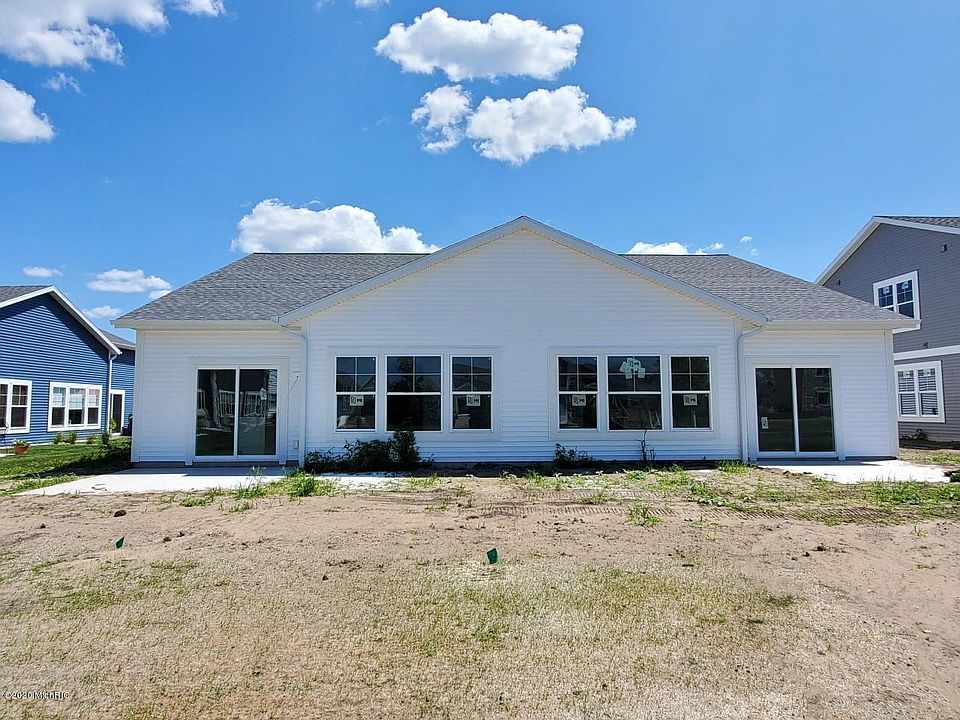 2nd image of 673 Terrace Point Dr #Site