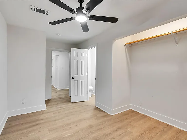 6026 Diamond Ct — Photo 18