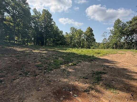 4th image of Sir Johns Run Rd