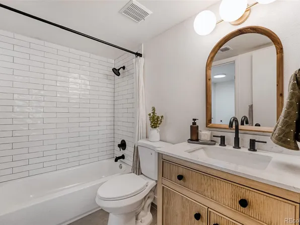 3023 S Ursula Circle #302, Aurora, CO 80014