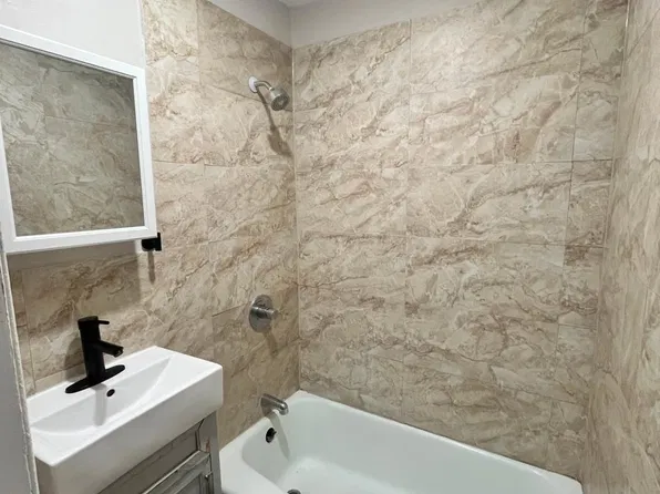 6 Jordan Ave #4, Jersey City, NJ 07306