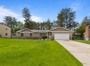 5123 Wembley Ct SW, Wyoming, MI 49509