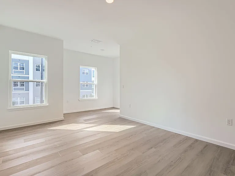 1217 Southstation Pl #502 — Photo 13