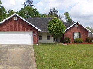 2760 Twin Oaks Rd, Sulphur, LA 70663