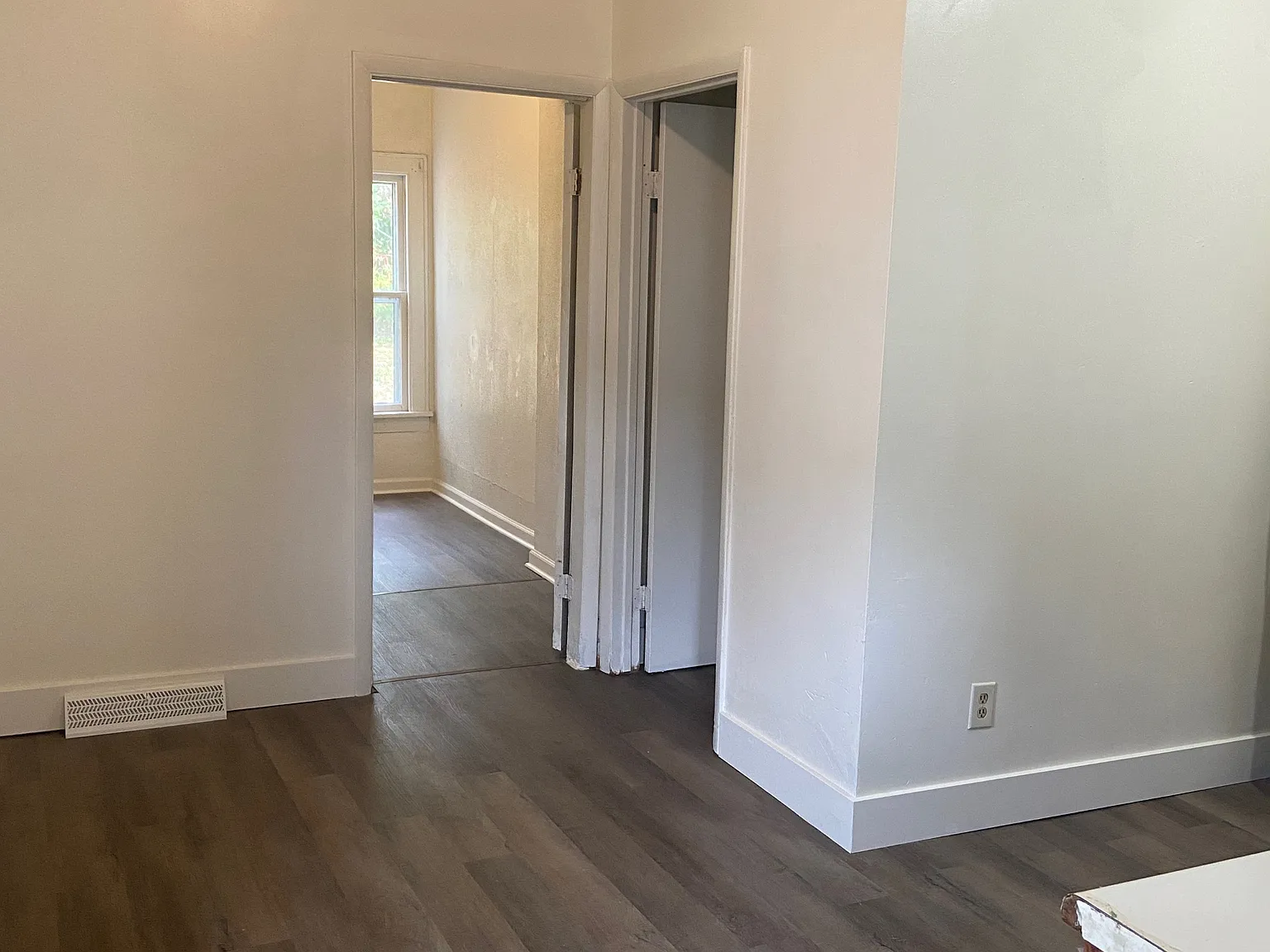 324 Union Street - 3 — Photo 2