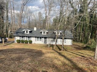 30 Oak Ct, Newnan, GA 30263