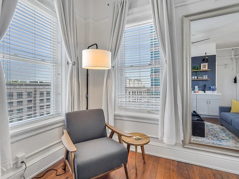 24 E Liberty St #68 — Photo 5