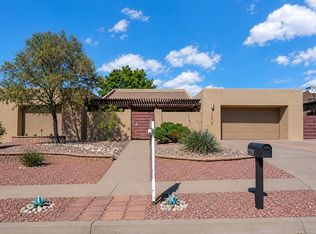 9209 Camino Cometa NE, Albuquerque, NM 87111