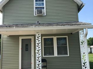 304 W Main St, Boswell, IN 47921