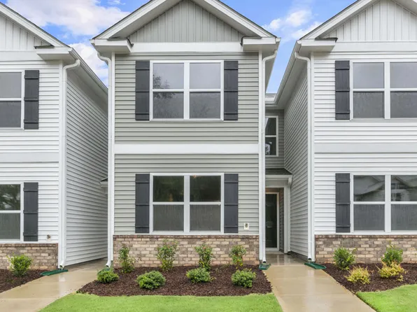 180 Holmes Corner Dr, Smithfield, NC 27577