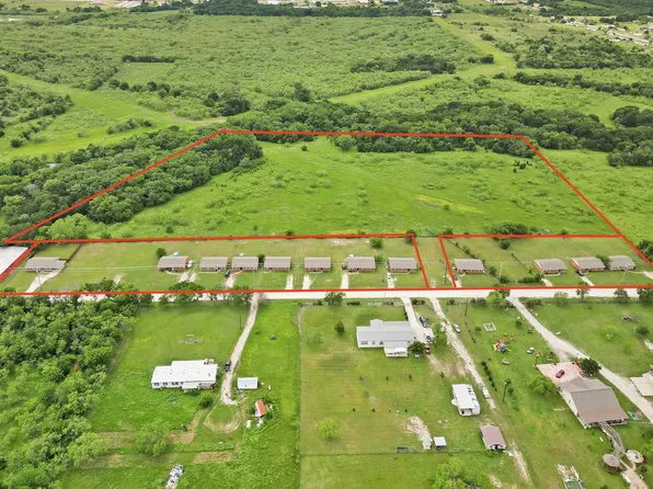 3227 NW County Road 2004, Corsicana, TX 75110