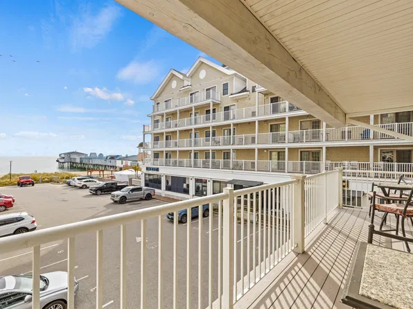 1 E Grand Avenue #200, Old Orchard Beach, ME 04064