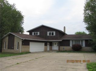 2251 N Medina Line Rd, Akron, OH 44333