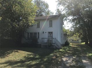 6283 Webster Rd, Orchard Park, NY 14127