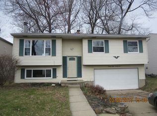 7875 Richwood Dr, Mentor, OH 44060