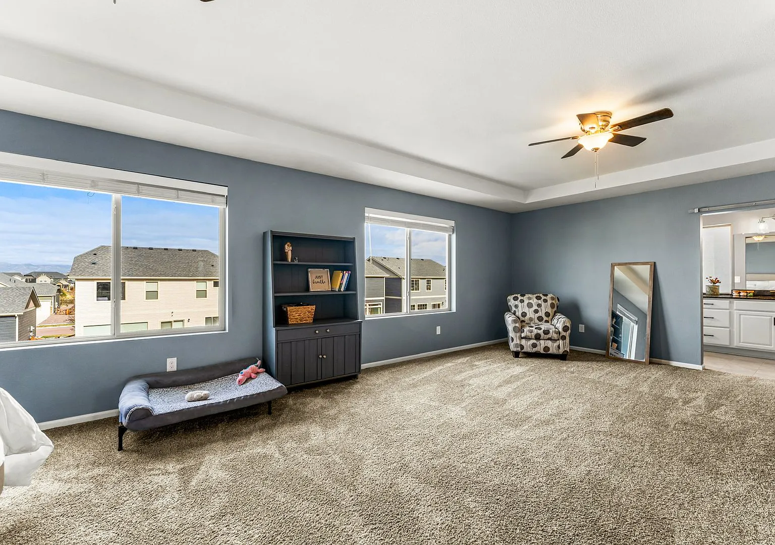 Amazing 2 story in Banning Lewis Ranch — Photo 4
