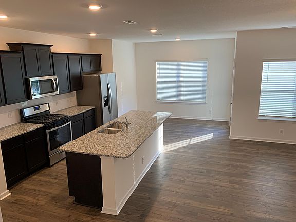 3rd image of 8678 Leeanna Brooke Ln