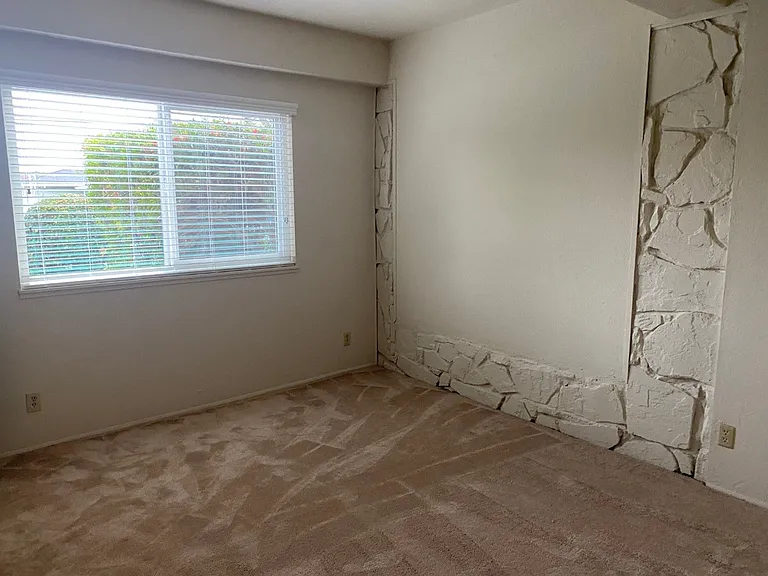 4004 Williams Rd #3 — Photo 4