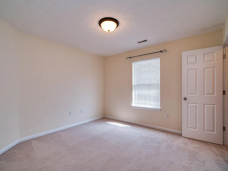 2259 Raceway Trl — Photo 9