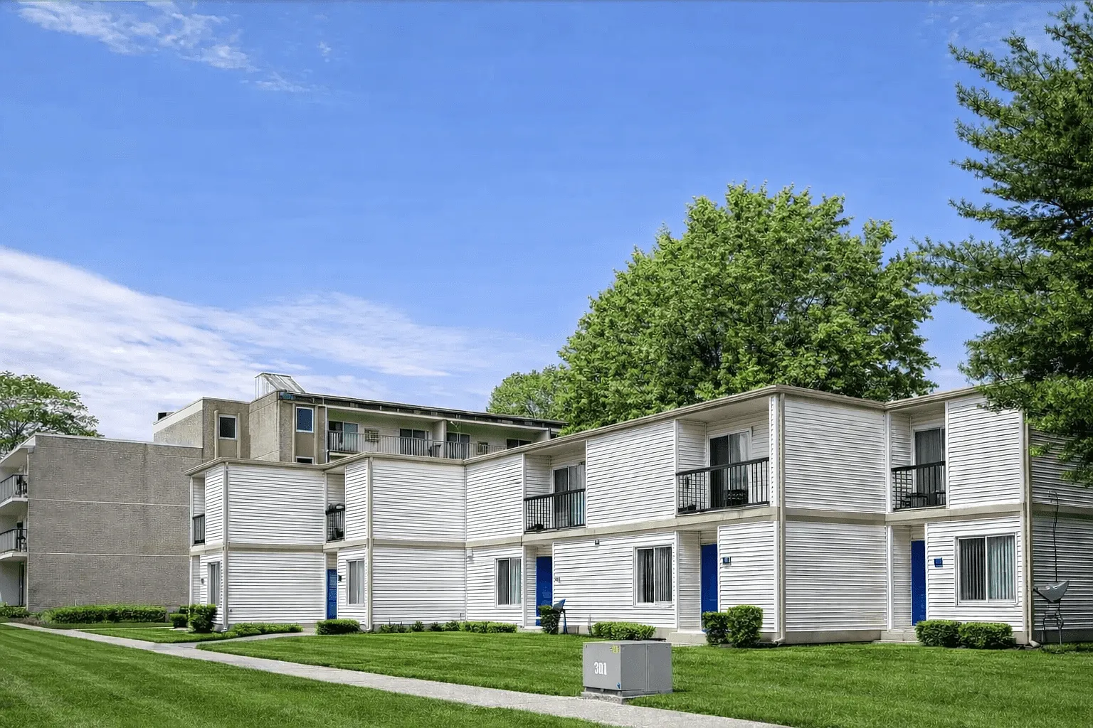 Residences at Lawnview — Photo 4