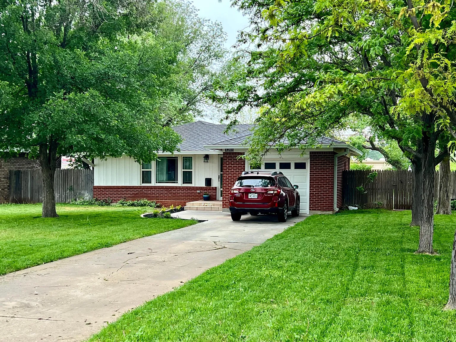 4203 Erik Ave — Photo 1