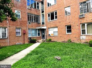 4002 E St SE, Washington, DC 20019