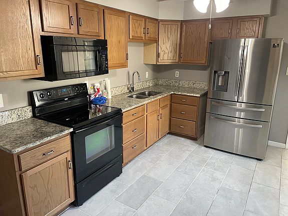 5th image of 3345 Beaver Creek Dr