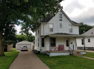 606 E 3rd St, Rock Falls, IL 61071
