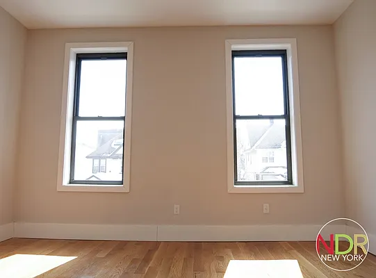 Rented by Next Door Realty NYC | media 4